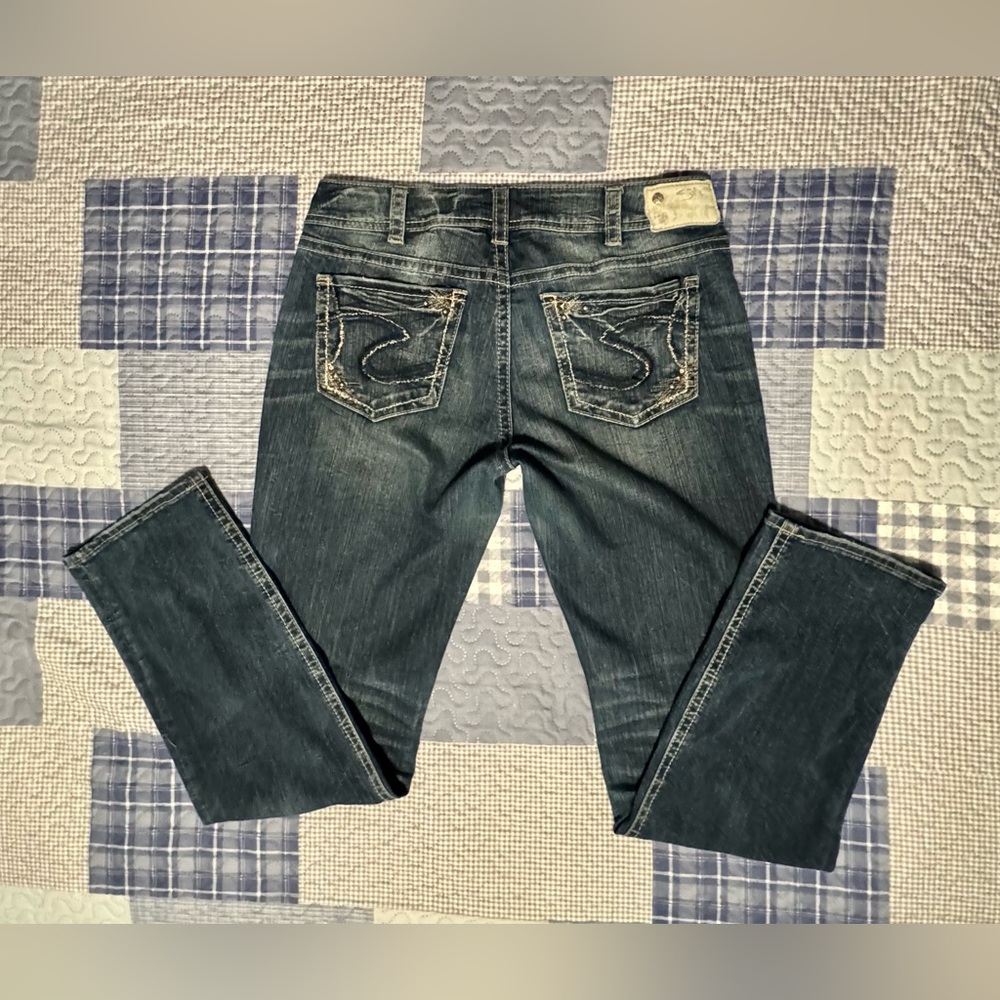 Suki Silver Jeans Size 31” Waist 32” Length